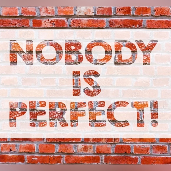 AVON BAG - Picture 8 of 8